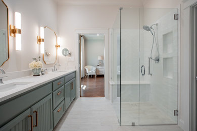 Bathroom - transitional bathroom idea in Dallas