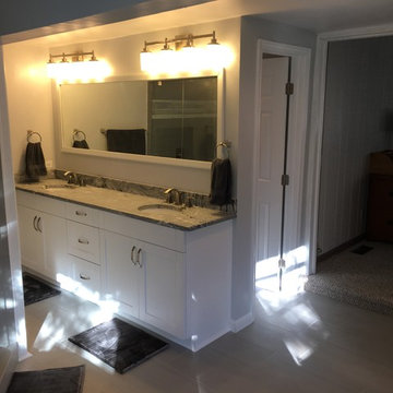 Bay Colony Bathroom Remodel