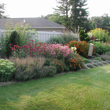 English Perennial Border - Norton Shores, MI