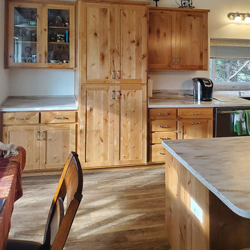 Rustic Alder Kitchen with Natural Finish