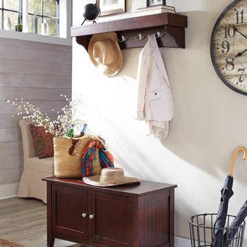 Cottage Style Shaker Storage Bench and Coat Hook