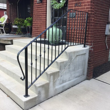 Linda's Porch Railing & Step Rail