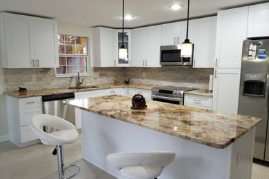 Example of a kitchen design in Orlando