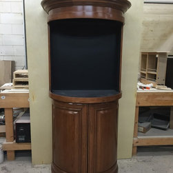 Custom Fish Tank - Decorative Accents