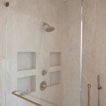 Noura's Bathroom