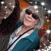 Elaine Blom's photo