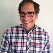 Larry Dueñass foto