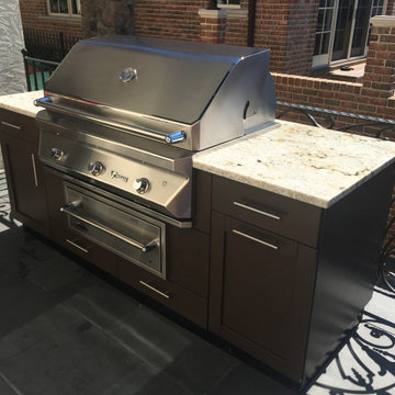 Outdoor Kitchens