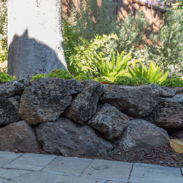 Sonoma Fieldstone Retaining Wall