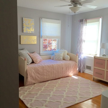 Tween Bedroom Soft Peach & Sleek
