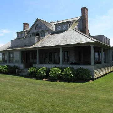 Heritage Arts and Crafts Kitchen; Nantucket, MA