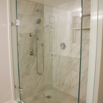 Senior / Disability Accessible Bathroom