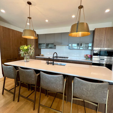 City Chic: Stylish Condo Interior Design