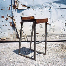 bar stool