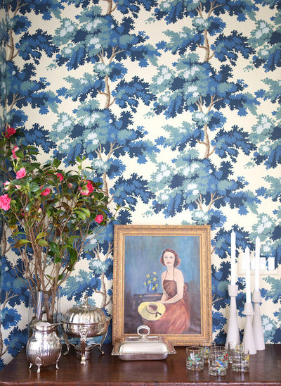 Blau-weißes Update für ein Esszimmer im Kolonialstil