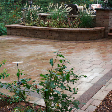 multi level patio with sitting wall