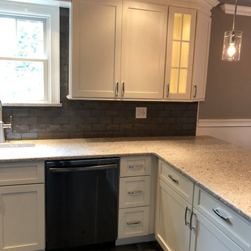 Kitchen Grey/White
