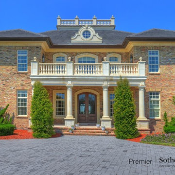 Old Chicago Brick Estate
