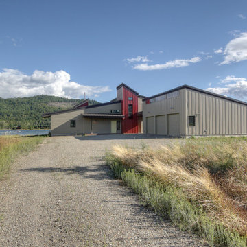 Compelling Pend Oreille Cabin