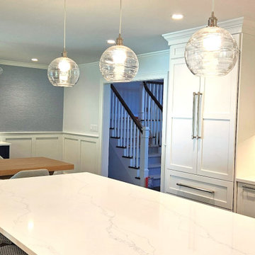Modern Coastal Kitchen & Dining Room
