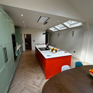 Modern Rear House Extension in London with Open-Plan Kitchen & Garden Views