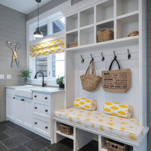 Mudroom/Powder Room
