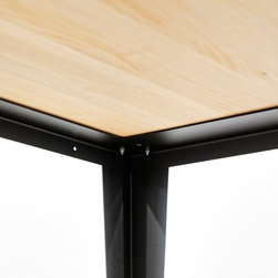 Tables de bureaux professionnels sur-mesure - Products