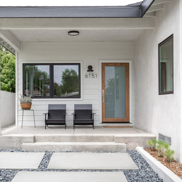 Los Altos - Concrete Front Porch
