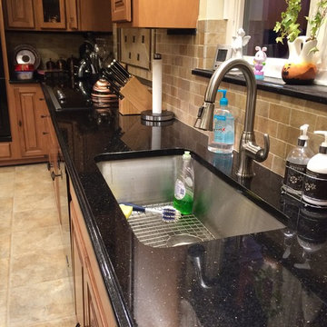 Black Galaxy Kitchen w/ Ogee Edge
