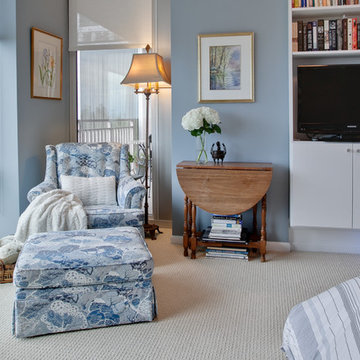 Evanston Condominium
