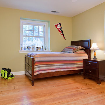 Red Oak Wide Plank Floors in Edgmont Delaware Country