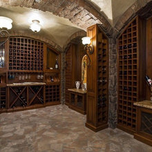 Wine/Gun Room