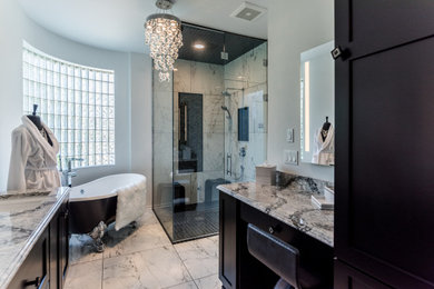 Inspiration for a timeless bathroom remodel in Detroit