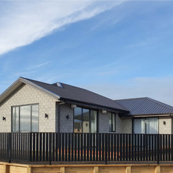 Premier Brick Country in Iron Stone - Products