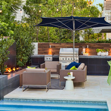 outdoor kitchen