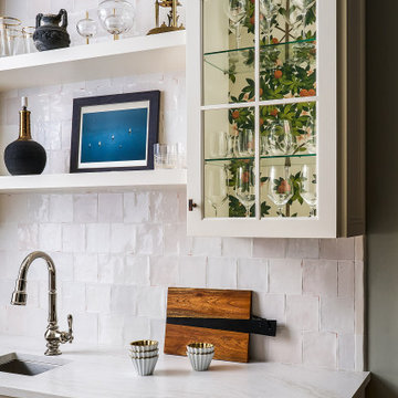 Chic & Contemporary Single Family Home