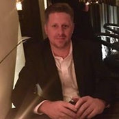 Foto de Luke Emard