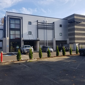 Tully's Coffee, Shurgard Storage, Anthem Self Storage