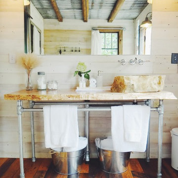 Treehouse Bathroom