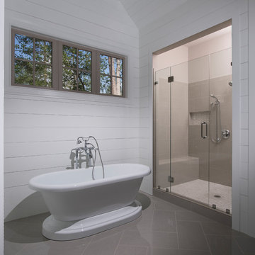 Soaking Tub and Stand Up Shower
