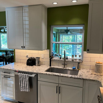 Bright, Fresh & Functional: A White Kitchen Transformation