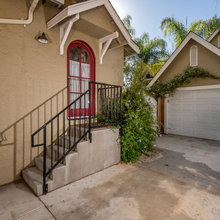 GARAGE ENTRY ROOF