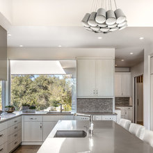 25th Kitchen