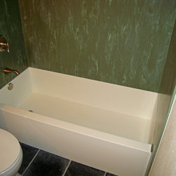 Corian Custom Tub Using the Color Verde (Glacier White in Tub) - Bathtubs