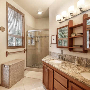 Woodinville - Lake Tuck Waterfront Home for sale