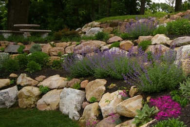 Design ideas for a landscaping in Detroit.
