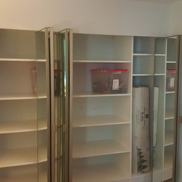 Reach-in Closet