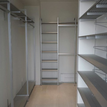 walkin closet