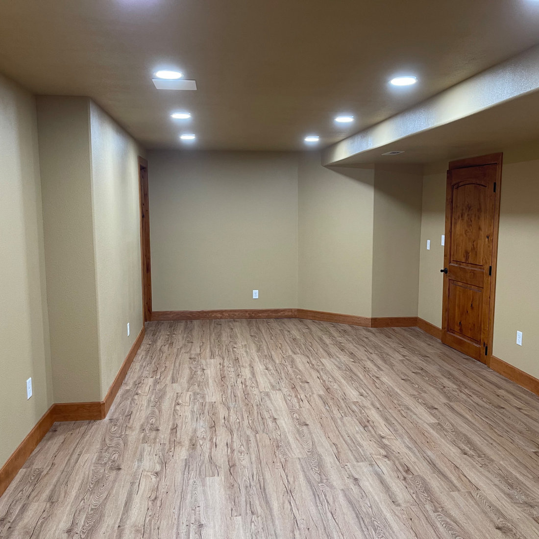 Colbert Basement Finish