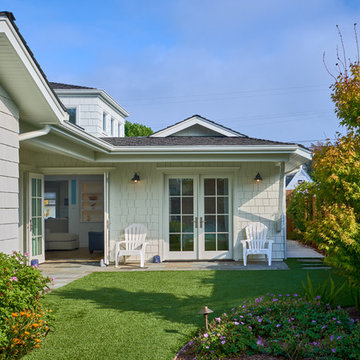 Santa Cruz Beach Cottage